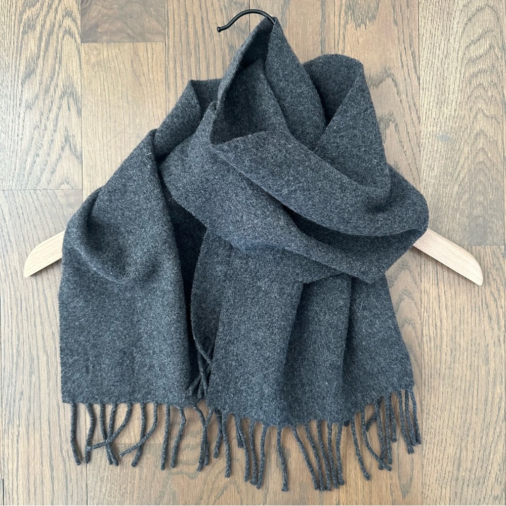 Vintage Lands' End Lambswool Oblong Fringed Scarf in Charcoal Grey 54"l